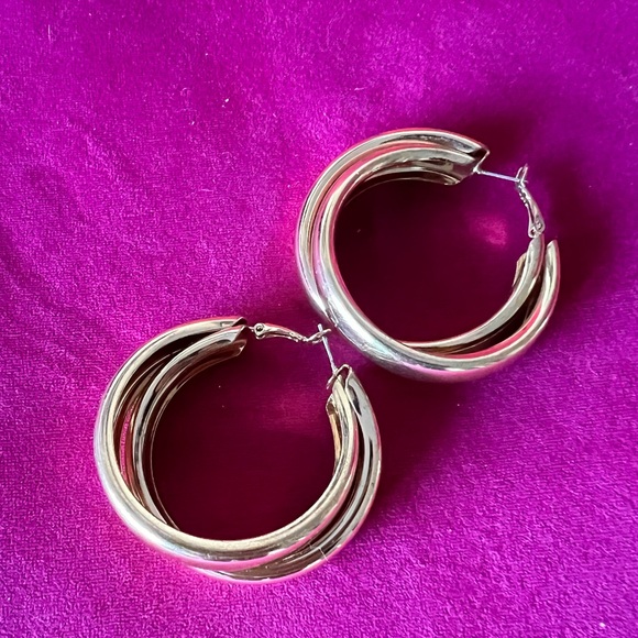 Jewelry bundle - Picture 6 of 9